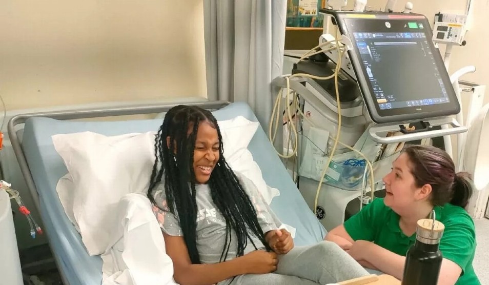 Mirror sickle article